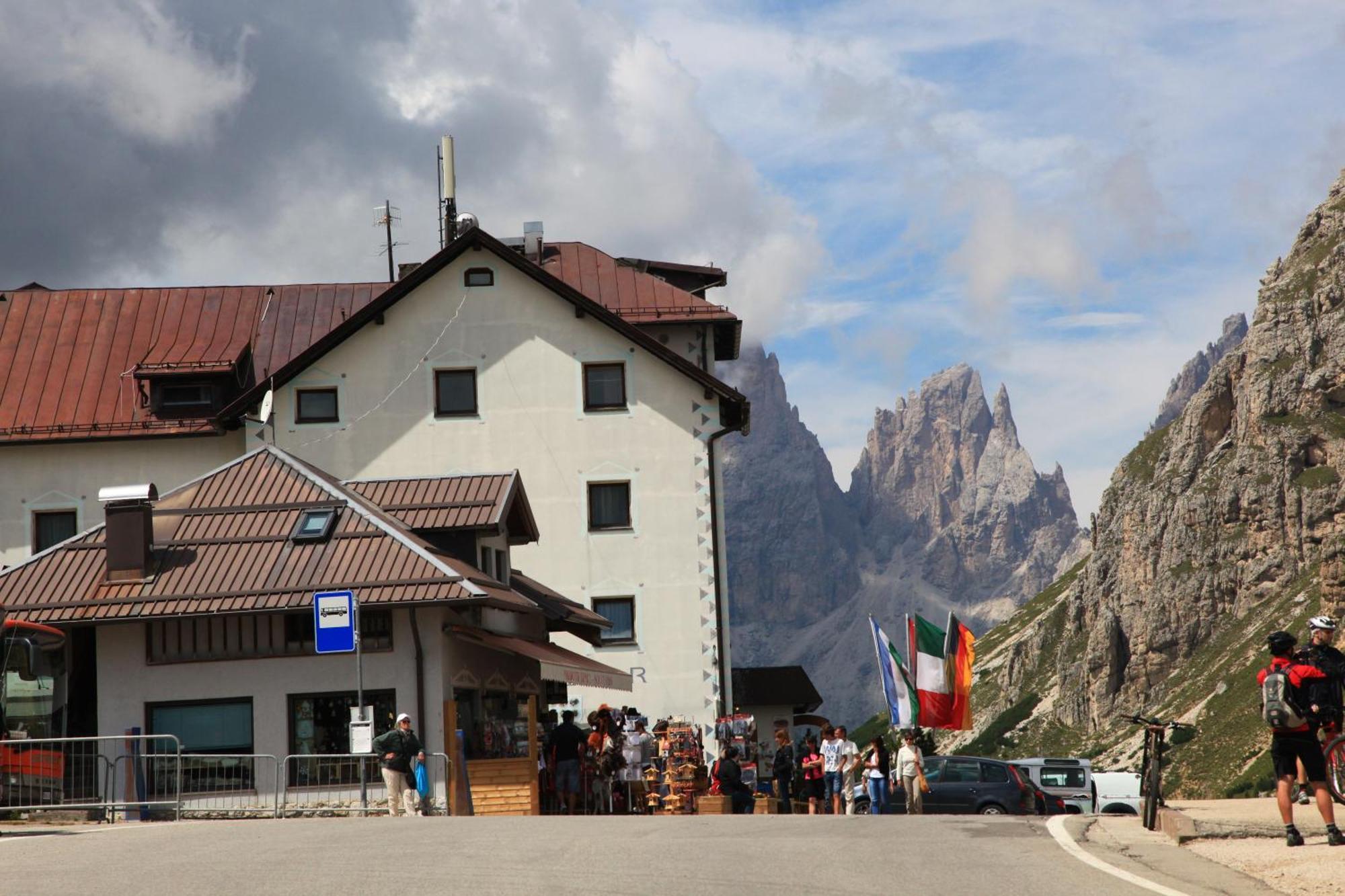 Hotel Col Di Lana Canazei Exteriör bild